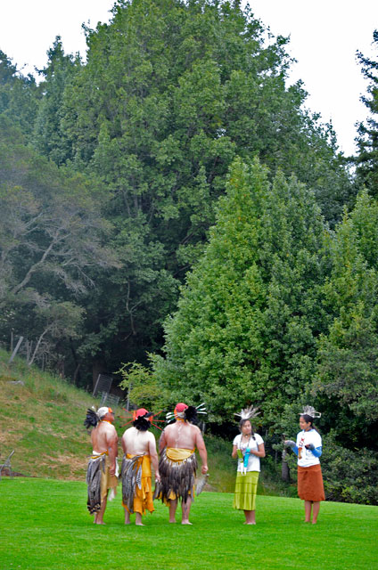 amah-mutsun-dancers-drum-feast-powwow-uc-santa-cruz-ucsc-may-26-2012-2.jpg 