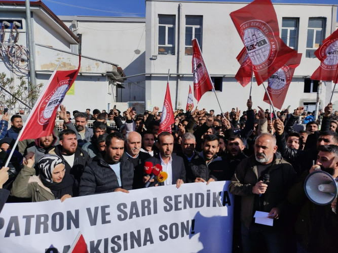 sm_turkey_textile_workers_rally.jpg 